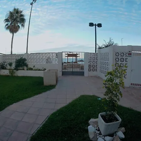 En Primera Linea Duquesa 2j * Fuengirola